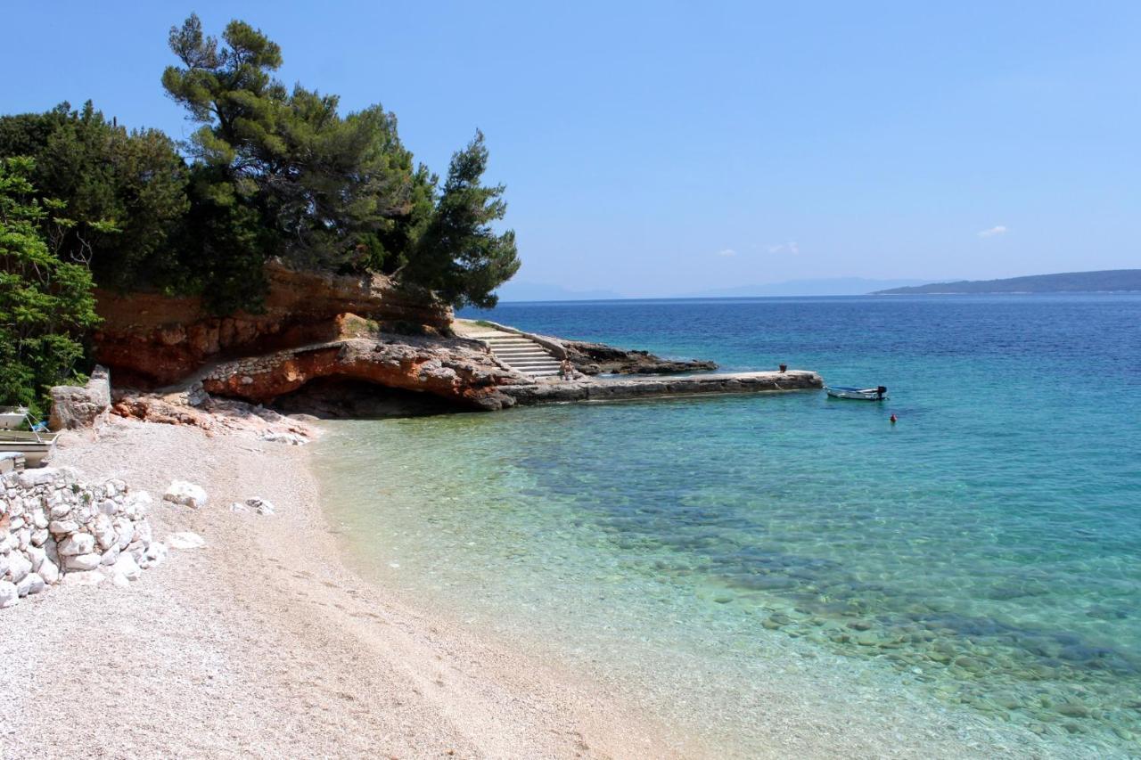 Apartments With A Parking Space Zavala, Hvar - 8912 Exterior foto